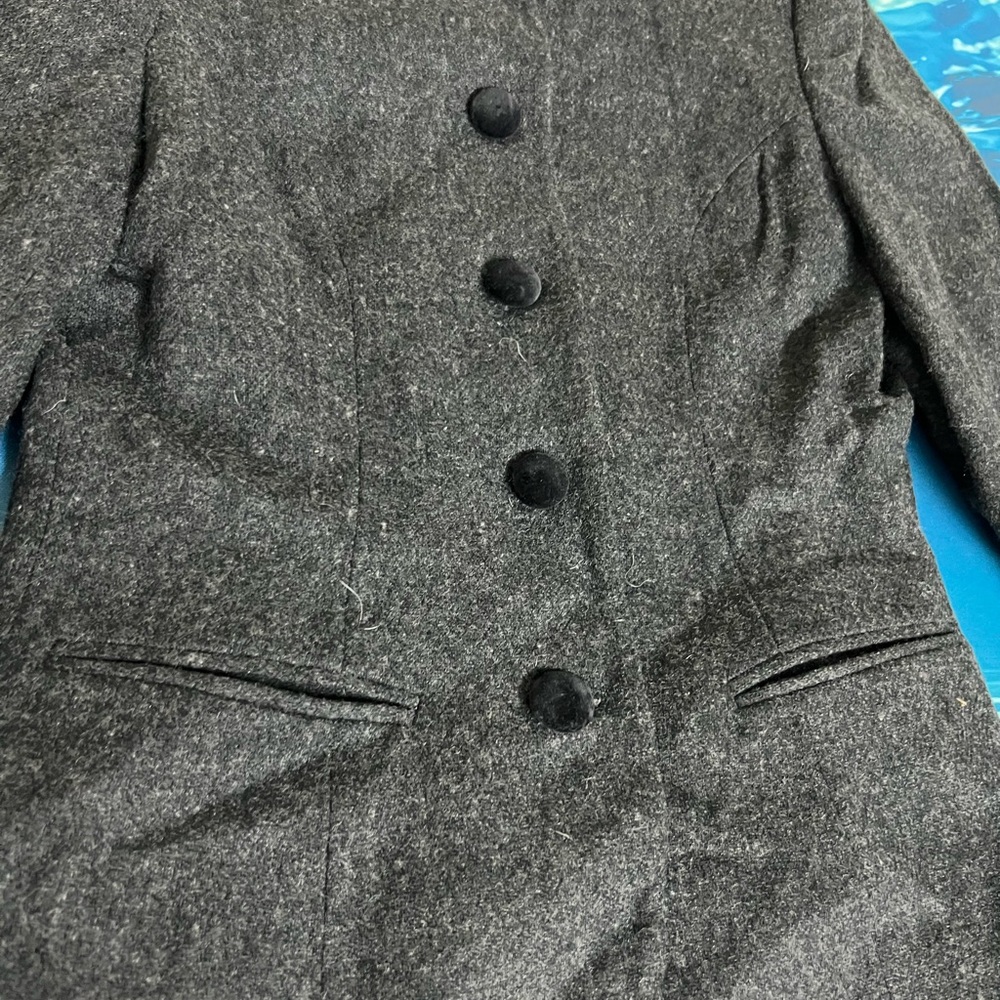 ❄️Women’s Charcoal Gray Wool-Blend Jacket with Button Front - Picture 3 of 15